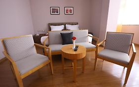 New Day Hotel
